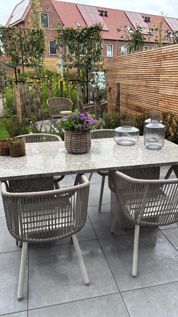 Granieten tafel in zeer goede staat, Ophalen, Zo goed als nieuw, Overige materialen