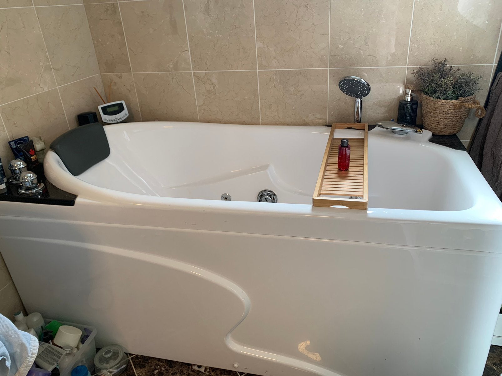 Whirlpool lig bad met douche functie, Ophalen, Gebruikt