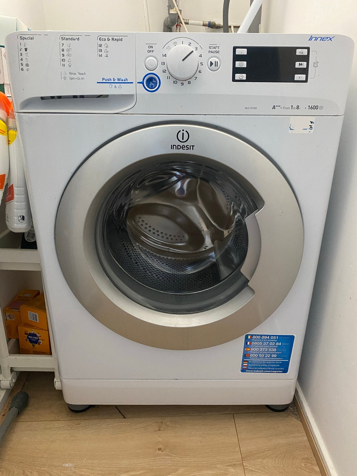 Indesit Innex Wasmachine - 4 jaar oud, werkt perfect, Witgoed en Apparatuur, Wasmachines, Ophalen, Gebruikt, 8 tot 10 kg, 1600 toeren of meer