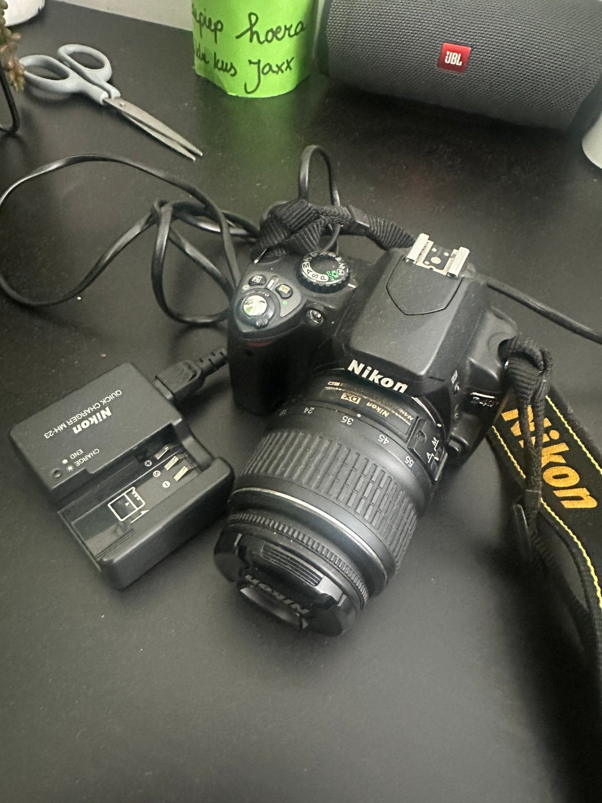 Nikon D40 (gaat niet aan), Gebruikt, Spiegelreflex, Ophalen of Verzenden, Nikon