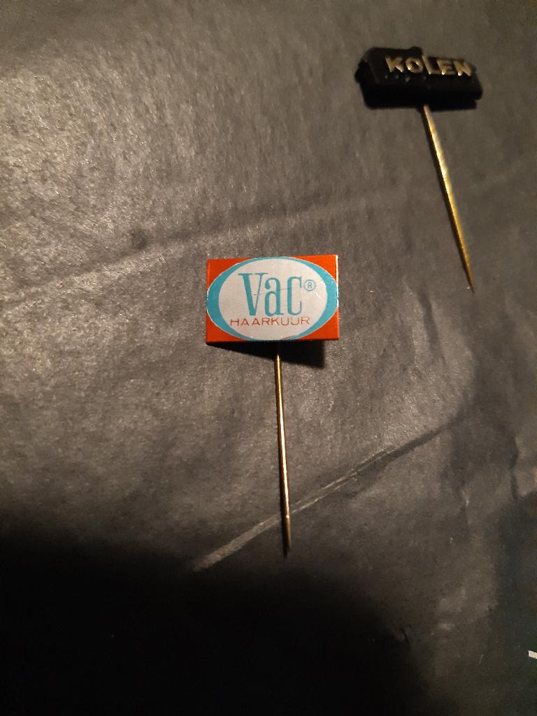 Speldje VAC haarkuur (Z190-21), Ophalen of Verzenden, Zo goed als nieuw, Overige onderwerpen