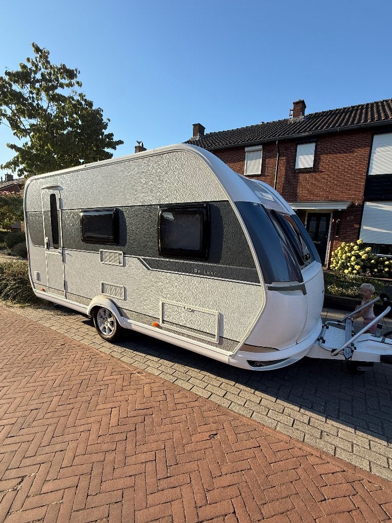Hobby de luxe 440 SF (mover/treinzit/dwarsbed), Hobby, Treinzit, Dwarsbed, Particulier