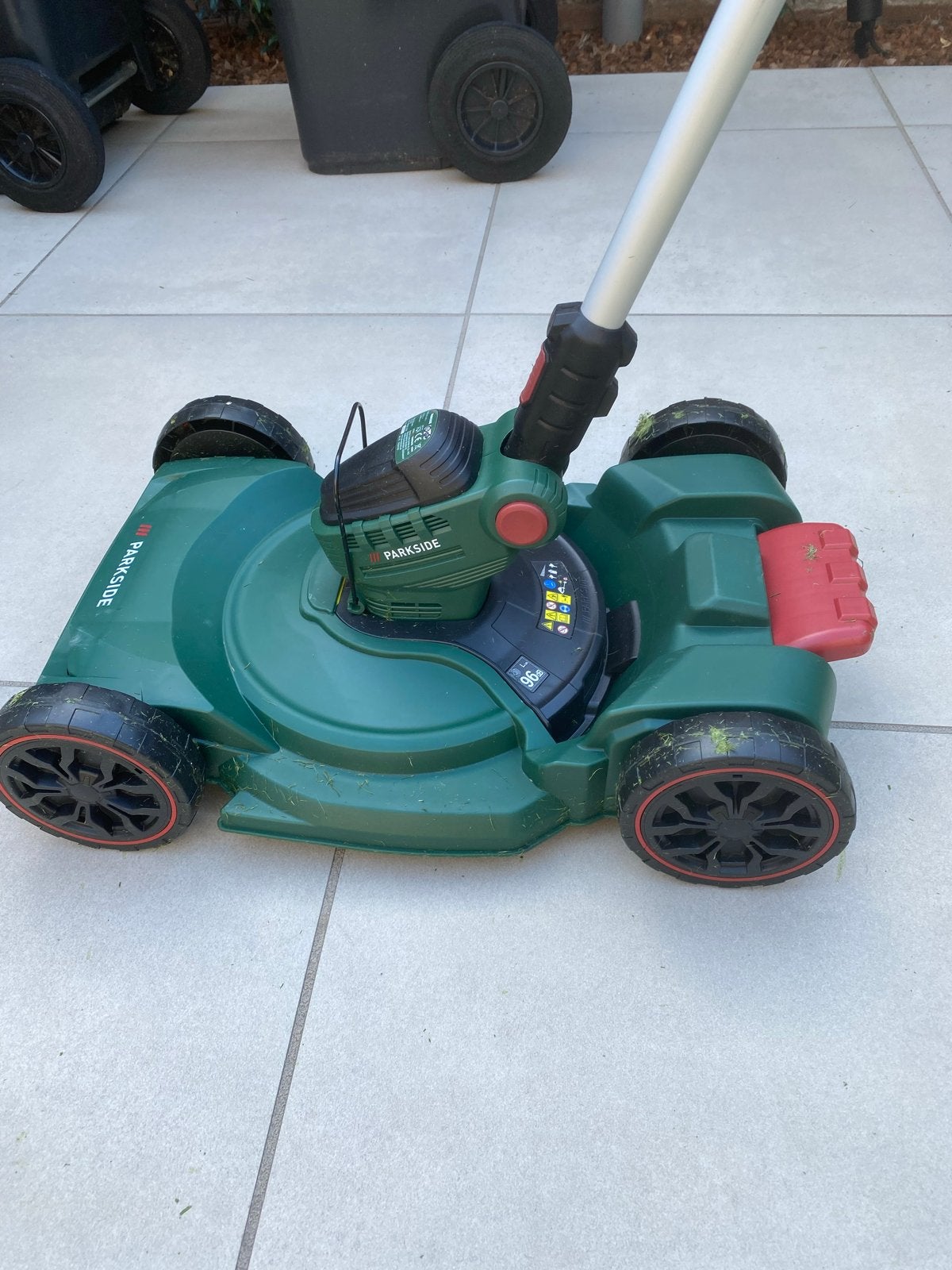 Parkside Accu-grastrimmer - Slechts 2x gebruikt!, Ophalen, Accu-grasmaaier, Mulchfunctie, Zo goed als nieuw