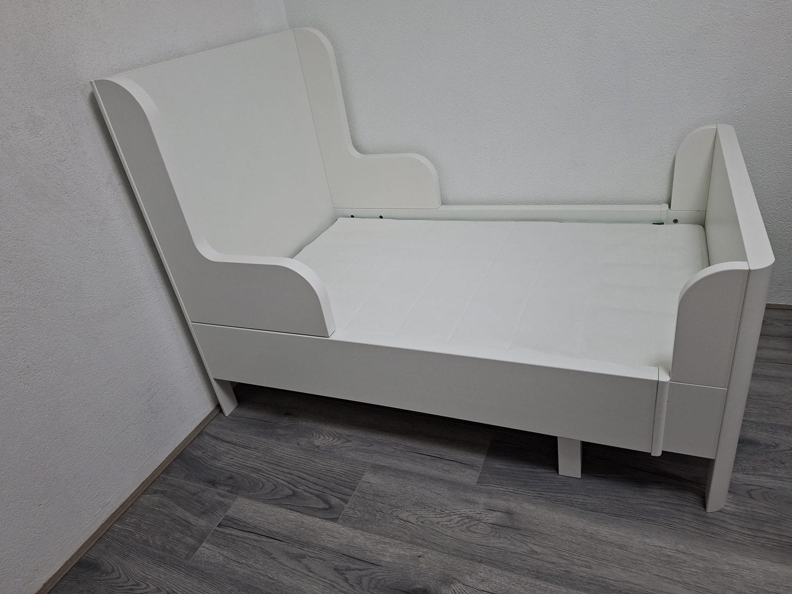 Meegroei bed+matras van IKEA, Kinderen en Baby's, Ophalen, 70 tot 85 cm, Zo goed als nieuw, Matras