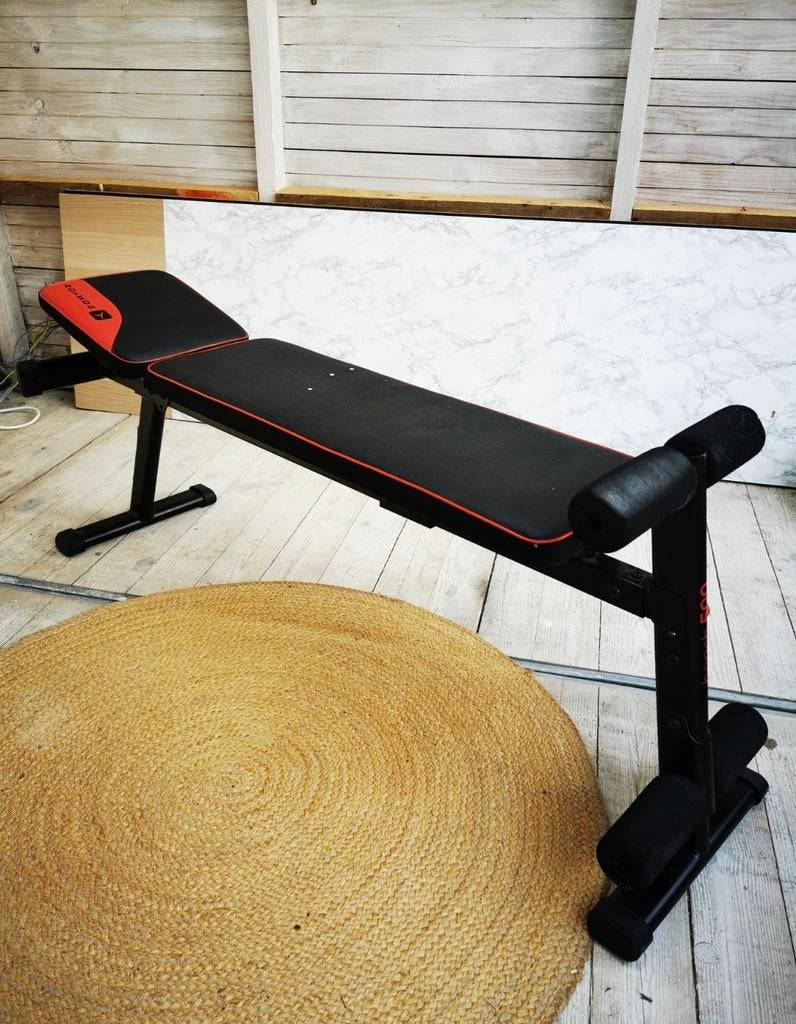 Domyos Bench 500 fitnessbank - Verstelbaar & Compact, Ophalen, Krachtstation, Zo goed als nieuw, Metaal