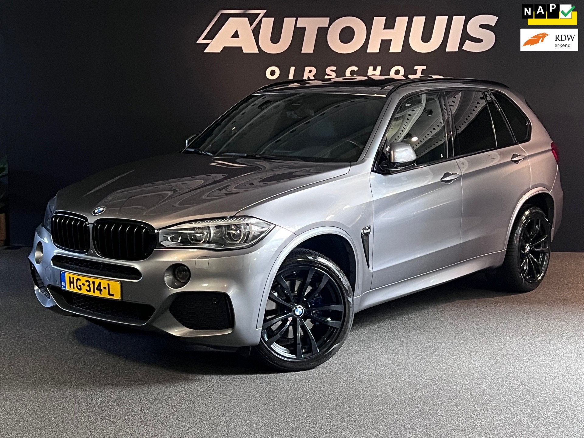 BMW X5 XDrive35i High Executive 7p /M Edition/Pano/H&K/Memor, Auto's, BMW, Automaat, 2005 kg, Gebruikt, 7 stoelen