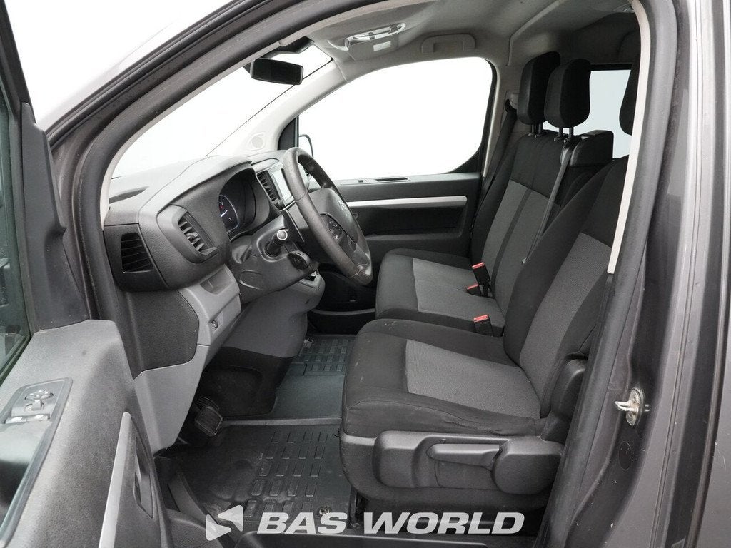 Citroën Jumpy Dubbel Cabine L3H1 LED Trekhaak Xenon Navi Ai, Automaat, Gebruikt, Euro 6, 4 cilinders