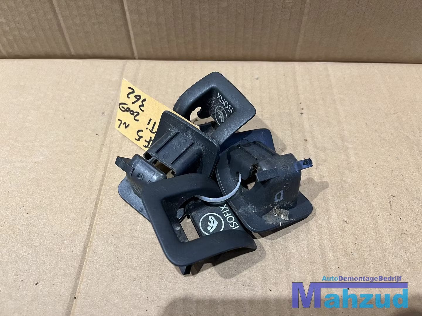 VW GOLF 5 isofix kapjes 2003-2009, Gebruikt, Volkswagen, Volkswagen AG, Berliner Ring 2
38440  Wolfsburg, DE