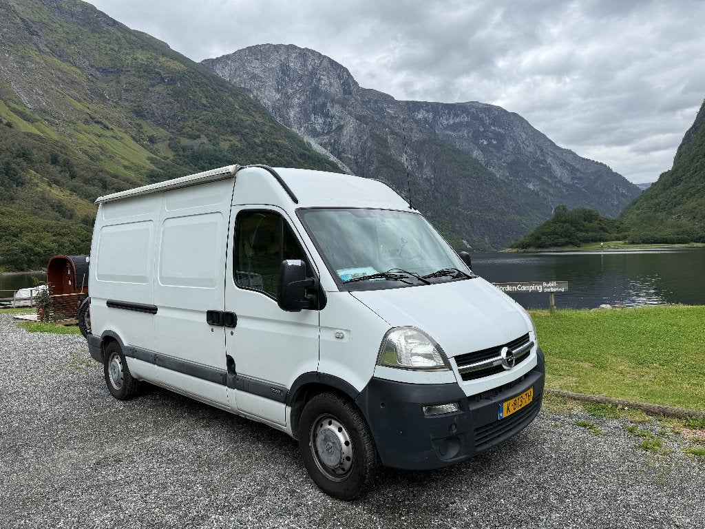 Caravans And Camping Buscamper