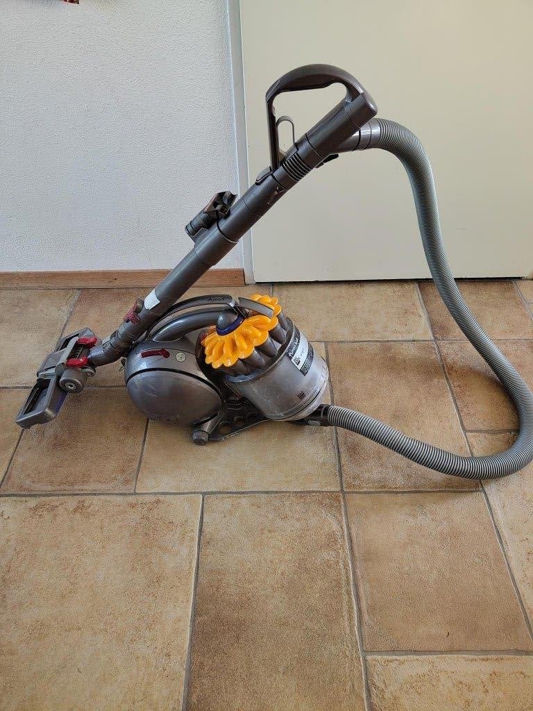 Dyson dc33c, Witgoed en Apparatuur, Stofzuigers, Ophalen, Gebruikt, Dyson, Sledestofzuiger