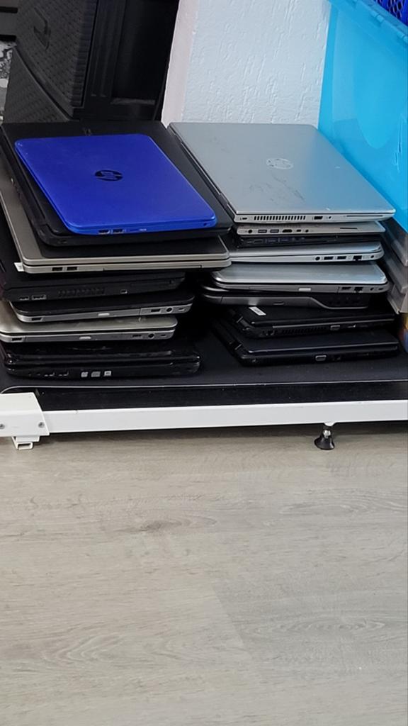 Partij laptops 25x, Computers en Software, Windows Laptops, Ophalen of Verzenden, 15 inch, Onbekend, SSD