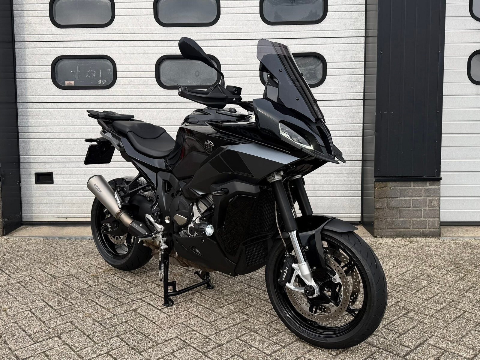 BMW S1000XR TRIPLE BLACK, Occasion, Traction Control, 4 cilinders, Motorrijbewijs A