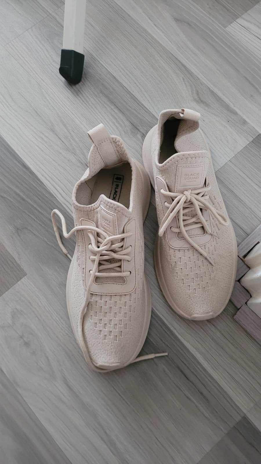 Black Squad beige sneakers - Maat 40, Ophalen of Verzenden, Zo goed als nieuw