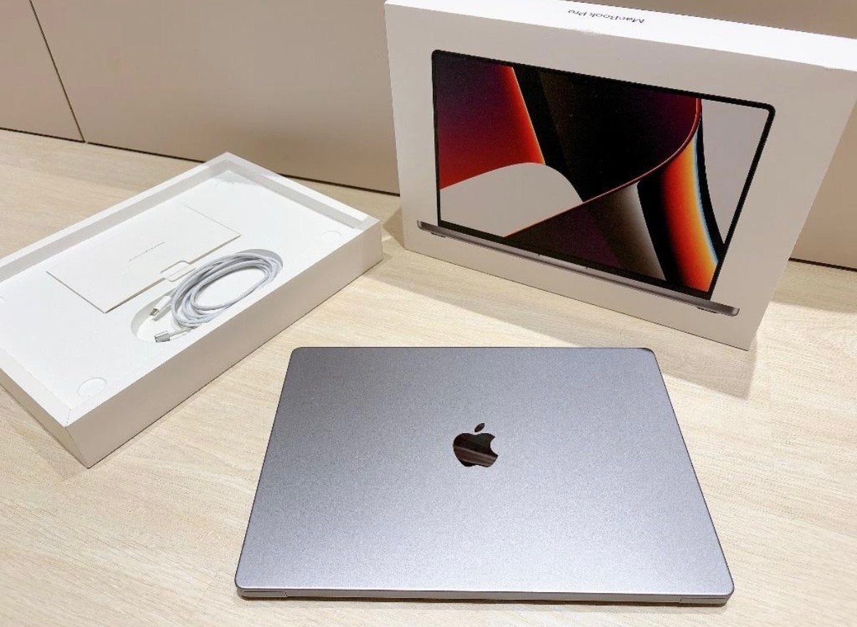 MacBook Pro 16 inch M1 Pro - Zo goed als nieuw, Computers en Software, MacBook Pro, 2 tot 3 Ghz, Qwerty, 512 GB