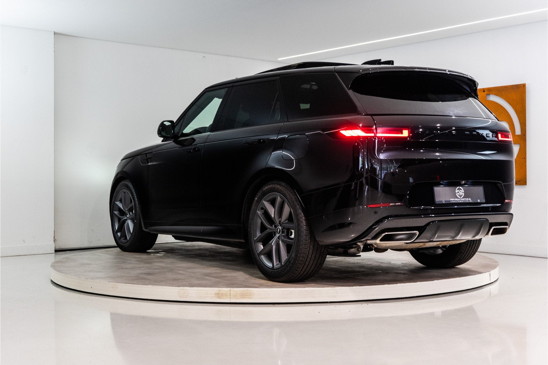 Land Rover Range Rover Sport 3.0 P460e Dynamic SE 460PK | Pa, Automaat, Gebruikt, 3000 kg, Bedrijf