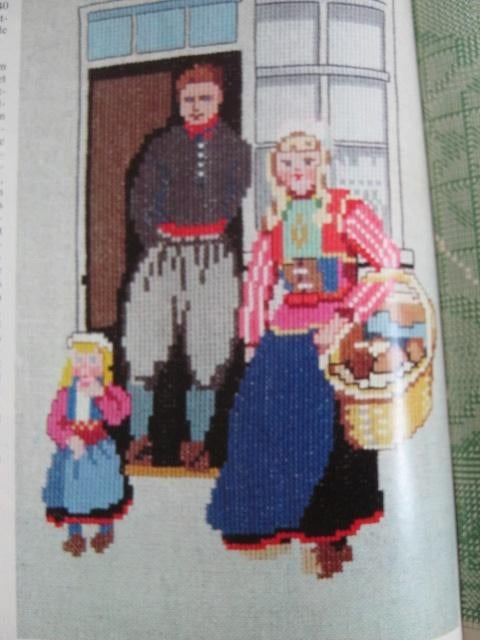 Borduurpatroon  Klederdracht Marken  nr 6310 74, Hobby en Vrije tijd, Borduren en Borduurmachines, Verzenden, Nieuw, Handborduren