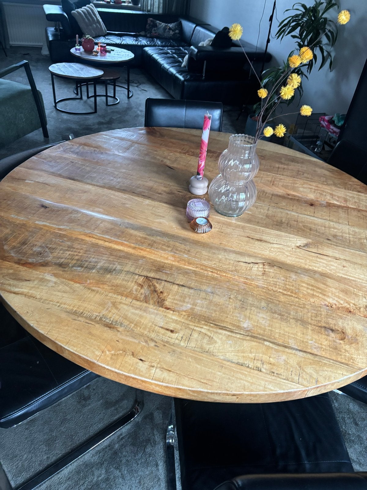 Eettafel mangohout 150 cm met stalen onderstel, Ophalen, Gebruikt, 100 tot 150 cm, Rechthoekig