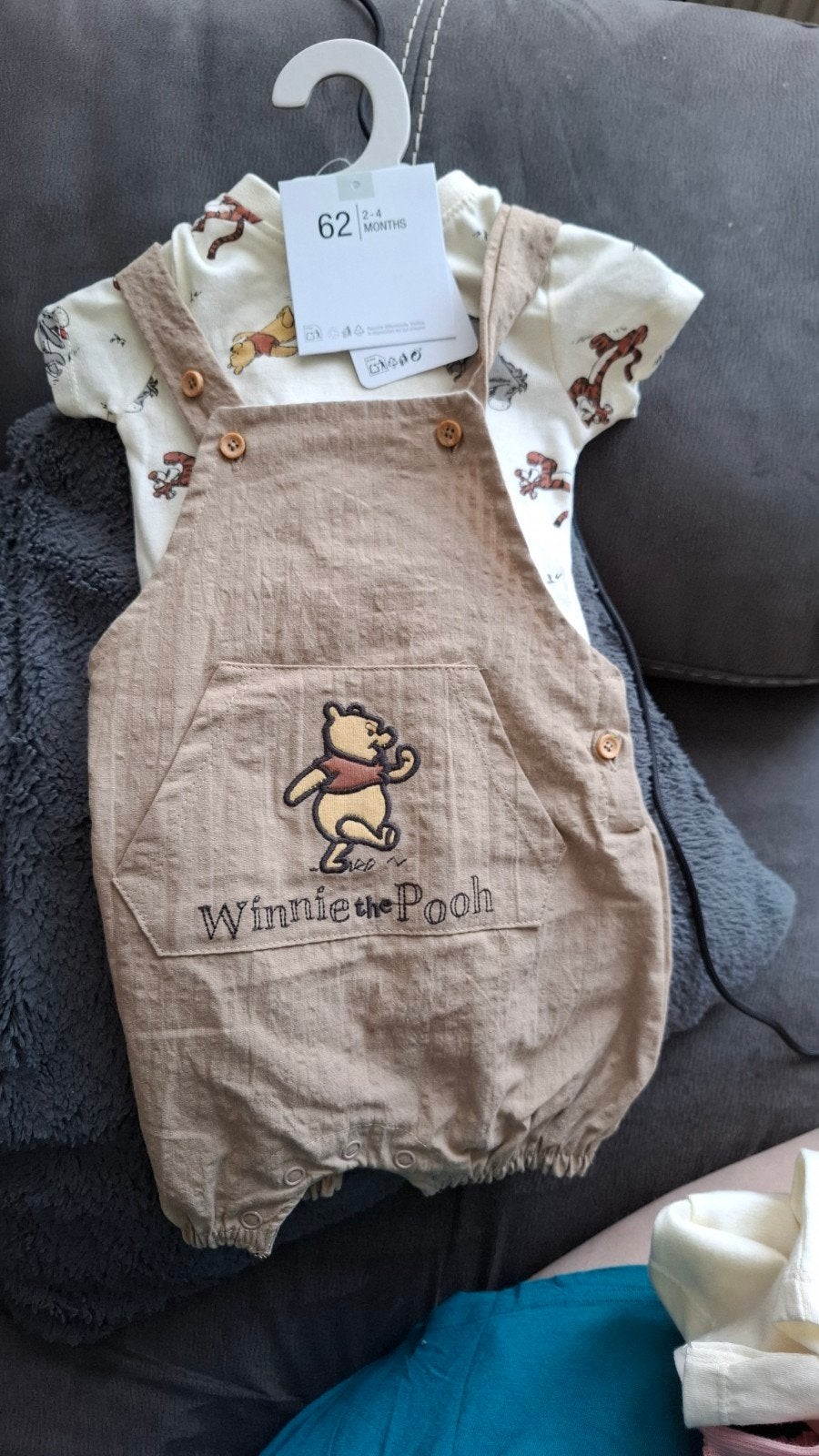 Nieuw Winnie the Pooh pakje maat 62 (2-4 maanden), Kinderen en Baby's, Babykleding | Maat 62, Ophalen, Nieuw, Jongetje of Meisje
