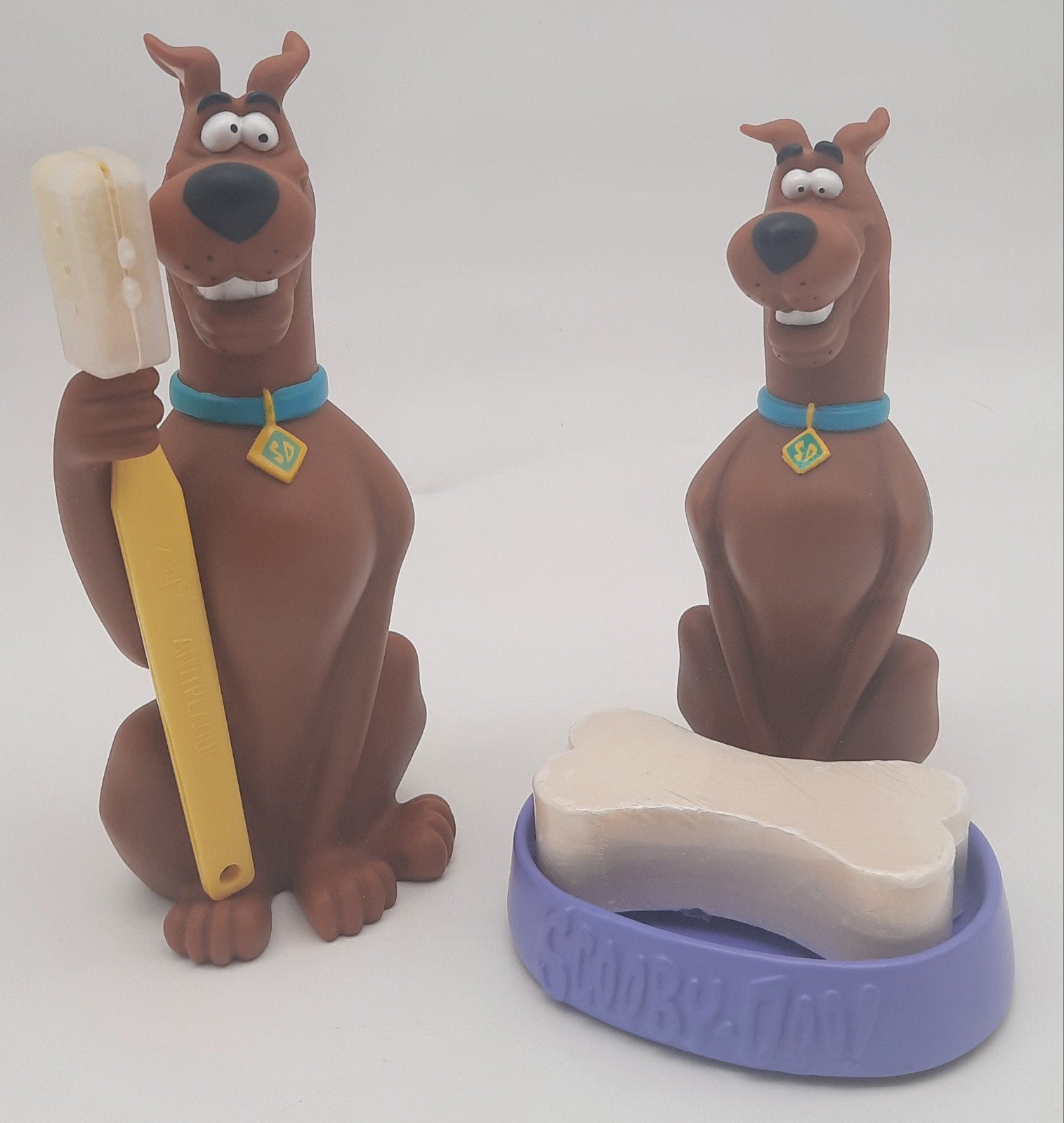 Vintage 2x Scooby Doo Zeep + houder + tandenborstel 1999, Verzamelen, Ophalen of Verzenden, Nieuw