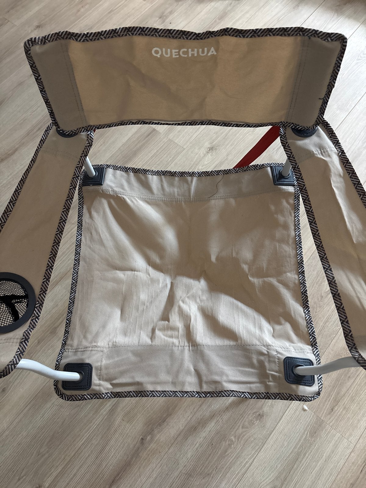 Quechua opvouwbare campingstoel met bekerhouder, Caravans en Kamperen, Ophalen, Gebruikt