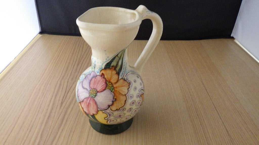 mooie oorvaas van Gouda Flora, Ophalen of Verzenden, Gebruikt, Overige kleuren, Steen/keramiek