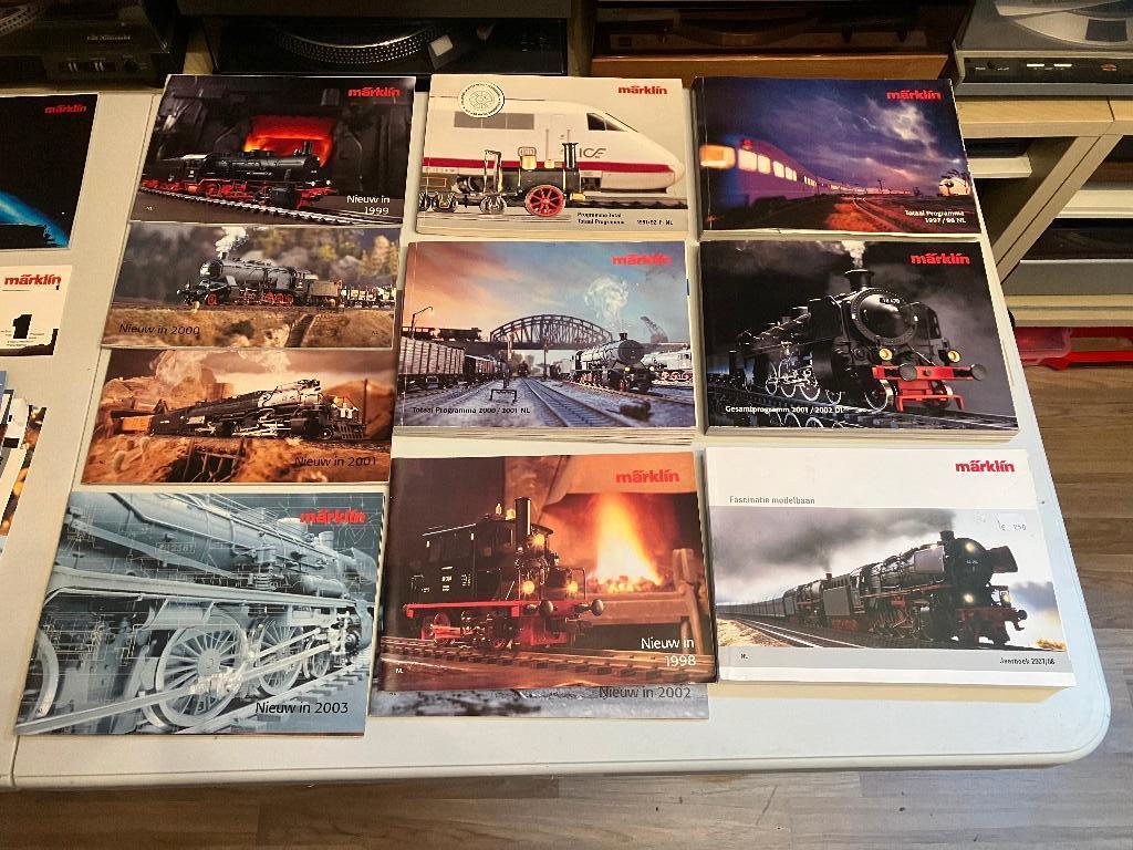 verzameling Märklin jaarboeken exportfolders gleisanlagen, Hobby en Vrije tijd, Modeltreinen | H0, Märklin, Wisselstroom, Gebruikt
