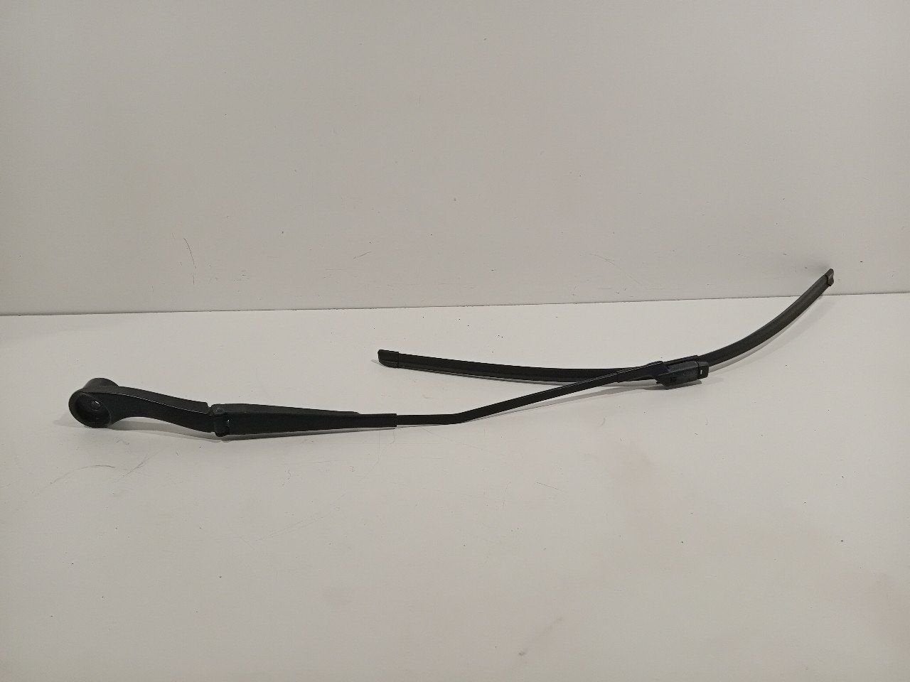 Ruitenwisserarm links voor Ford Transit, Auto-onderdelen, Ruiten en Toebehoren, Onderdelen@venauto.nl, Van der Ven Autorecycling B.V.