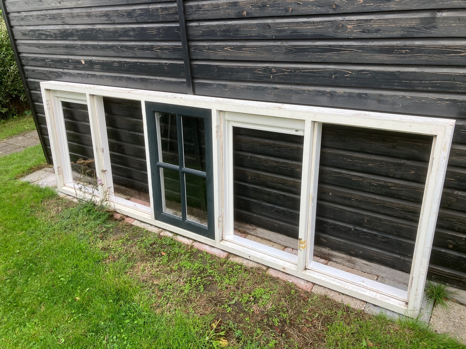 Hardhouten kozijn met 5 ramen 308x100, Ophalen, Gebruikt, Inclusief glas, 75 tot 150 cm