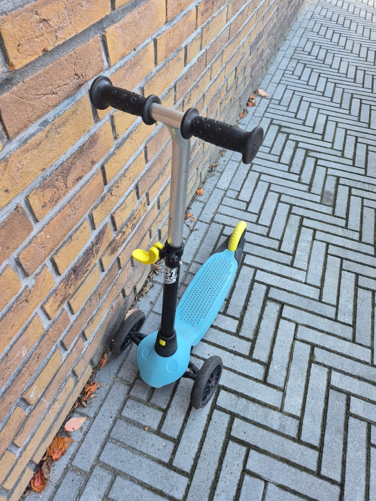 Blauwe kinderstep met 3 wielen Oxelo B1, Ophalen, Gebruikt, Gewone step, Oxelo (Decathlon)