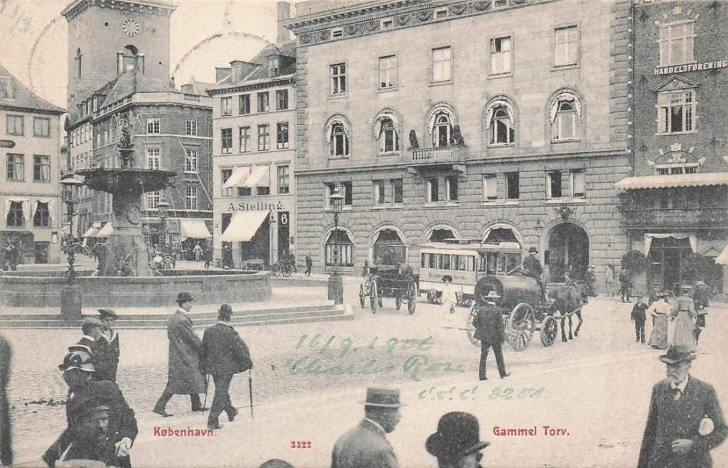 702-453-017 Kobenhavn Gammel Torv, Verzamelen, Ansichtkaarten | Buitenland, Verzenden, Voor 1920, Overig Europa