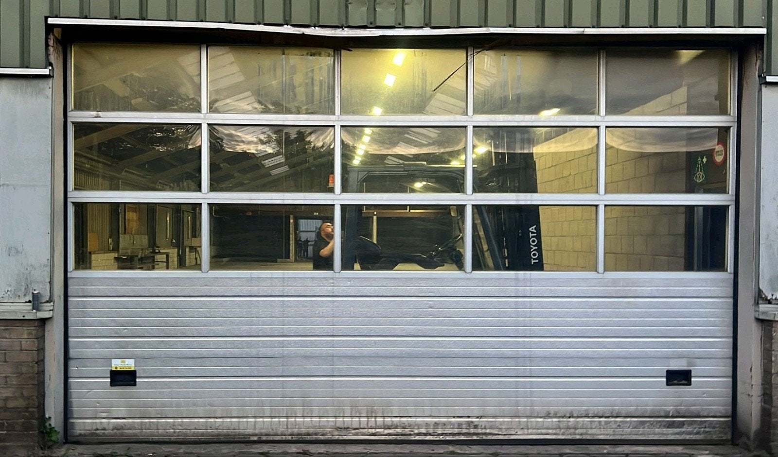 Indus overheaddeur 5000 x 3000, Doe-het-zelf en Verbouw, Deuren en Horren, Gebruikt, Garagedeur, Ophalen of Verzenden, Metaal