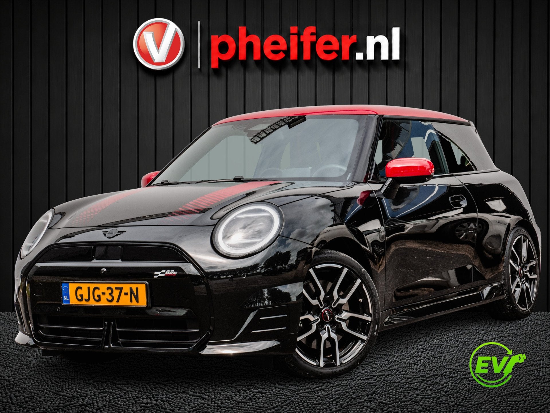MINI 3-deurs Cooper E John Cooper Works XL 40.7 kWh SOH 97%, Automatische klimaatregeling, Gebruikt, Met garantie (alle), 4 stoelen