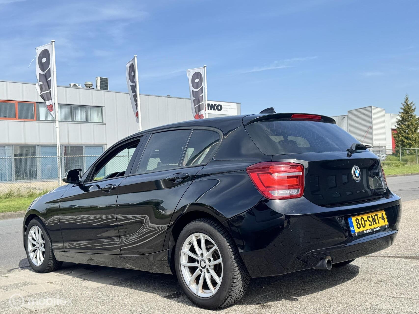 BMW 1-serie 116i Business|Xenon Carplay Cruise APK NAP, Auto's, 1-Serie, Euro 5, 4 cilinders, Zwart