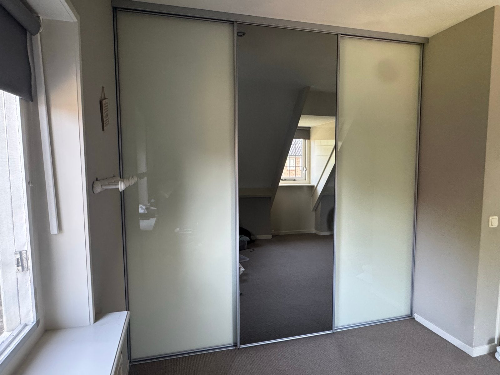 Schuifwandkast 245x244 cm met planken en dragers, Huis en Inrichting, Ophalen, Gebruikt, 200 cm of meer, 25 tot 50 cm