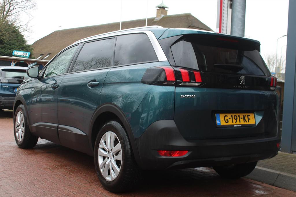 PEUGEOT 5008 1.2 PureTech *Active* 7p | Carplay | Cruise & C, Voorwielaandrijving, Gebruikt, 1199 cc, 7 stoelen