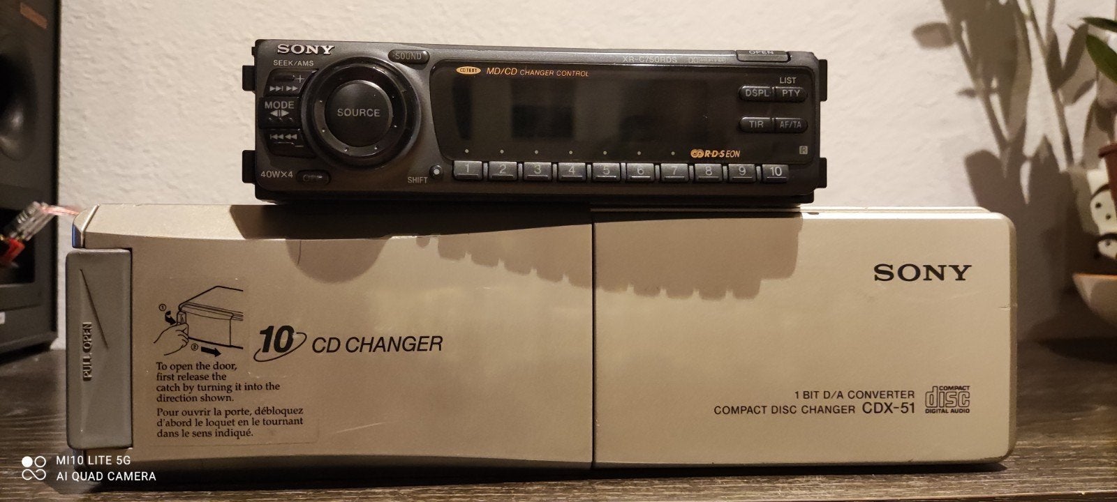Sony XR -C750RDS en 10 CD wisselaar van sony, Auto diversen, Autoradio's, Ophalen