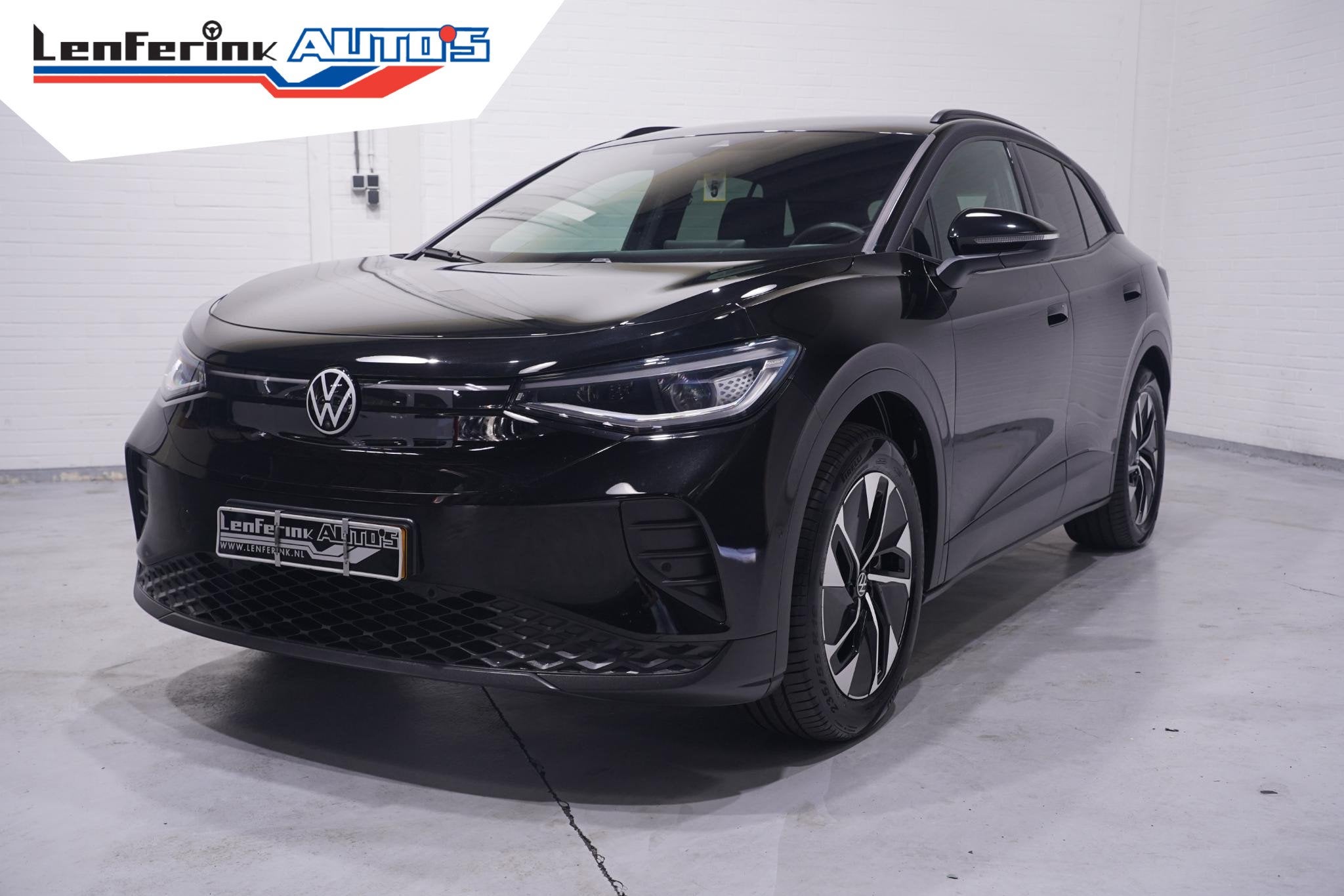 Volkswagen ID.4 Pro Business 77 kWh SOH 95% NAP Warmtepomp 2, Auto's, Achterwielaandrijving, Gebruikt, Zwart, Grijs