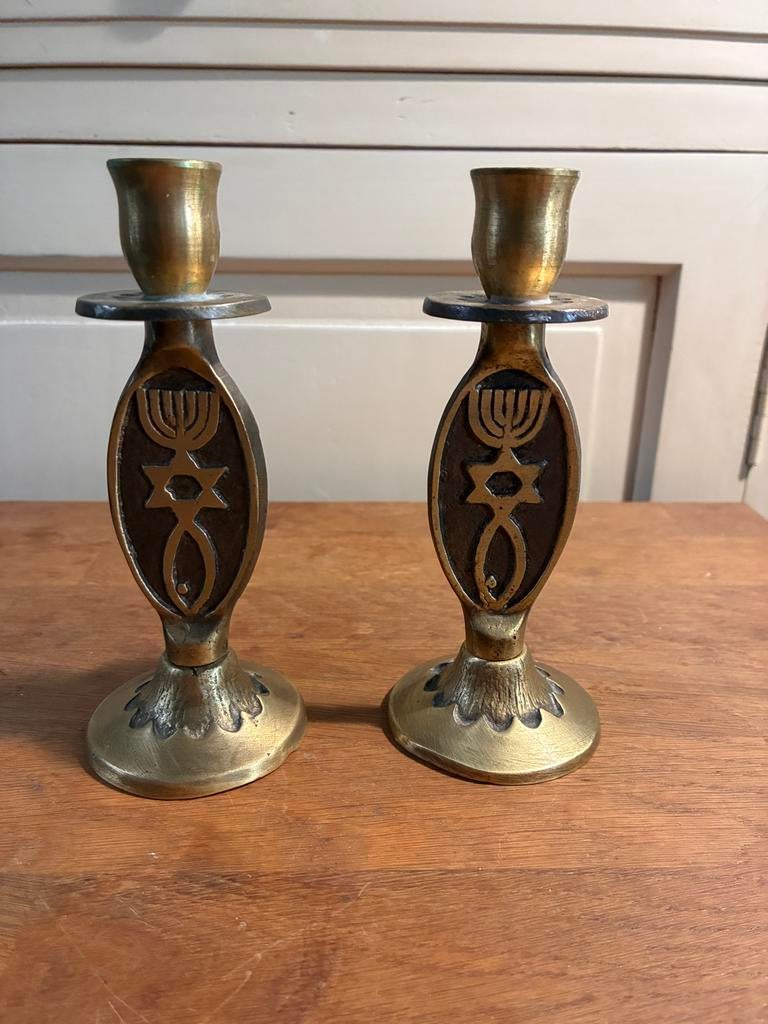 Set van 2 koperen vintage kandelaars met Joodse symbolen, Ophalen of Verzenden, Koper of Brons