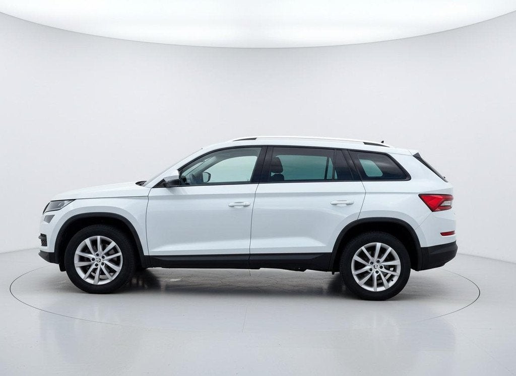 Skoda Kodiaq 1.5 TSI Limited Business Edition, Auto's, Skoda, 4 cilinders, 150 pk, Wit, Origineel Nederlands