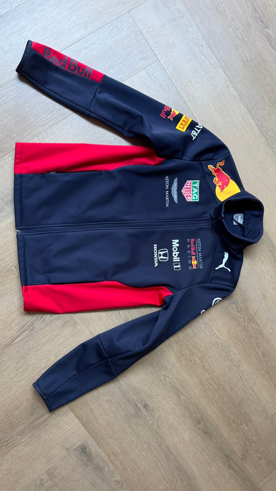 Softshell redbull max verstappen jasje mt XS, Ophalen of Verzenden, Gedragen, Overige maten, Overige typen