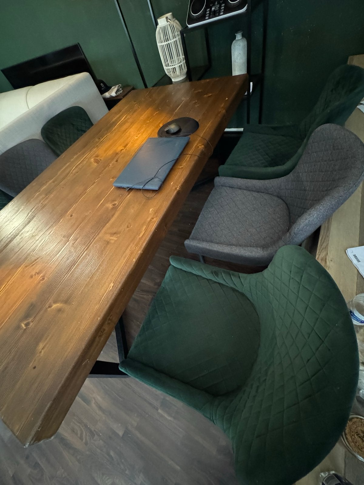 Foto 8 van Houten eettafel (200x100) met industriële poten & 6 stoelen