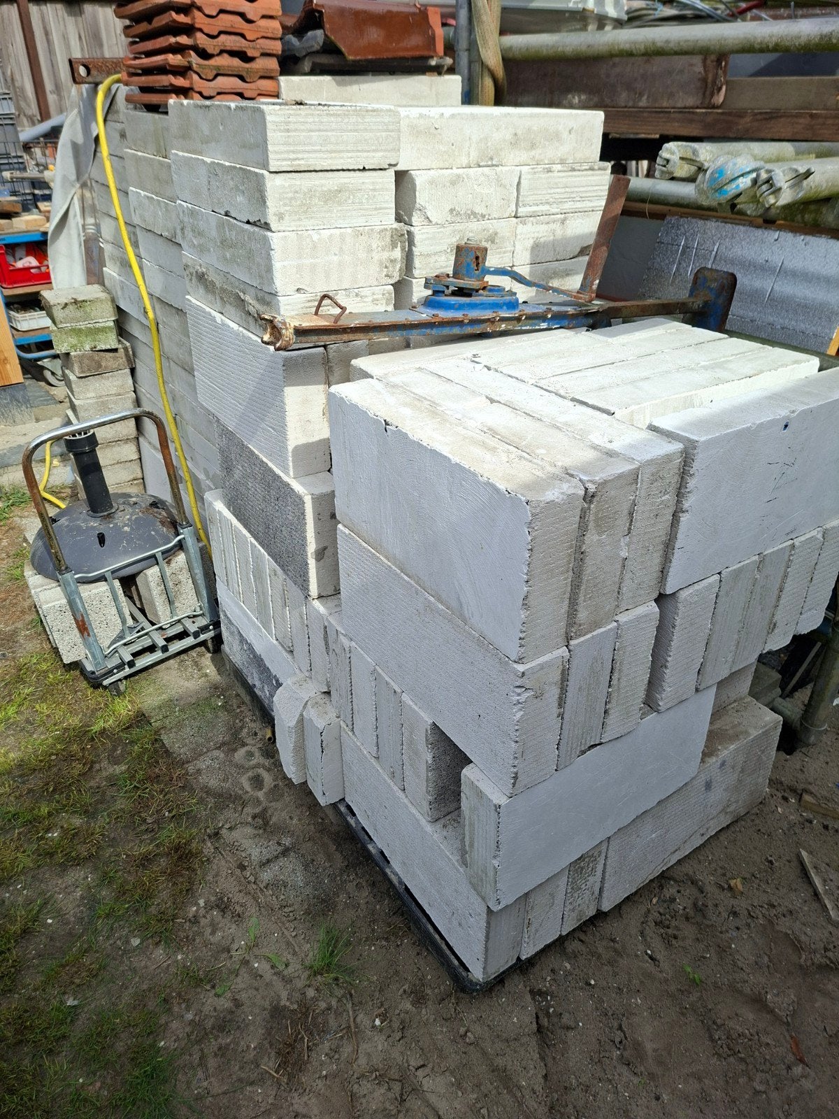 Kalkzandsteen blokken - Diverse maten, Doe-het-zelf en Verbouw, Ophalen, Gebruikt, Kalkzandstenen