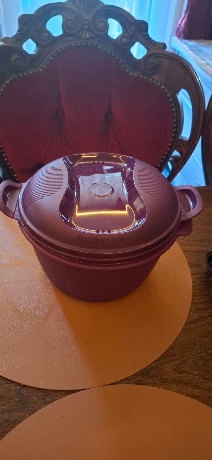 Tupperware Graan- & Rijstkoker 2,2L - Magnetronbestendig, Paars, Ophalen of Verzenden, Zo goed als nieuw, Met handvat