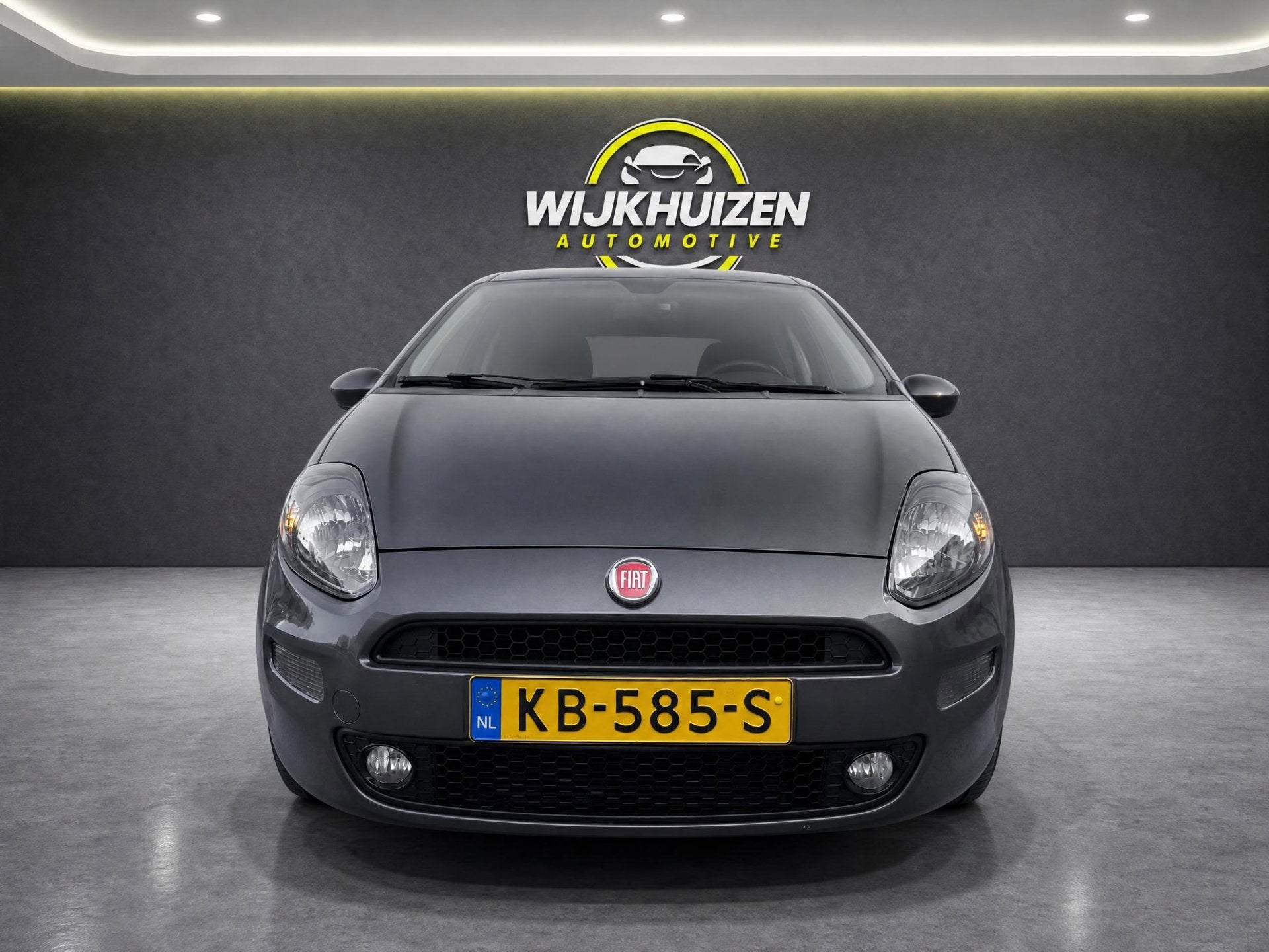 Fiat Punto Evo 0.9 TwinAir Lounge met Climate ! Stoelverwarm, Auto's, Voorwielaandrijving, Dealer onderhouden, 49 €/maand, Origineel Nederlands
