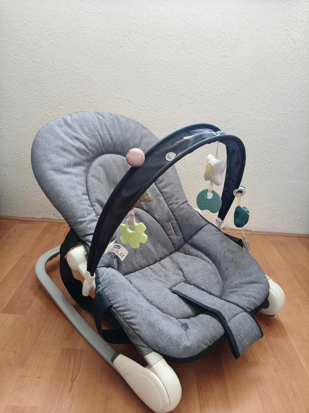 Wipstoel gebruikt, klaar voor een volgende ronde, Kinderen en Baby's, Ophalen, Gebruikt, Wipstoel, Met gordel(s) of riempje(s)