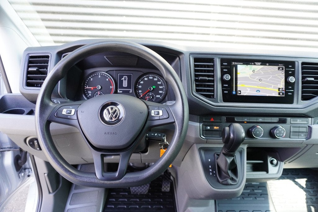 Volkswagen Crafter 180pk Automaat LED Apple carplay Camera N, Auto's, Stof, Gebruikt, 4 cilinders, Volkswagen