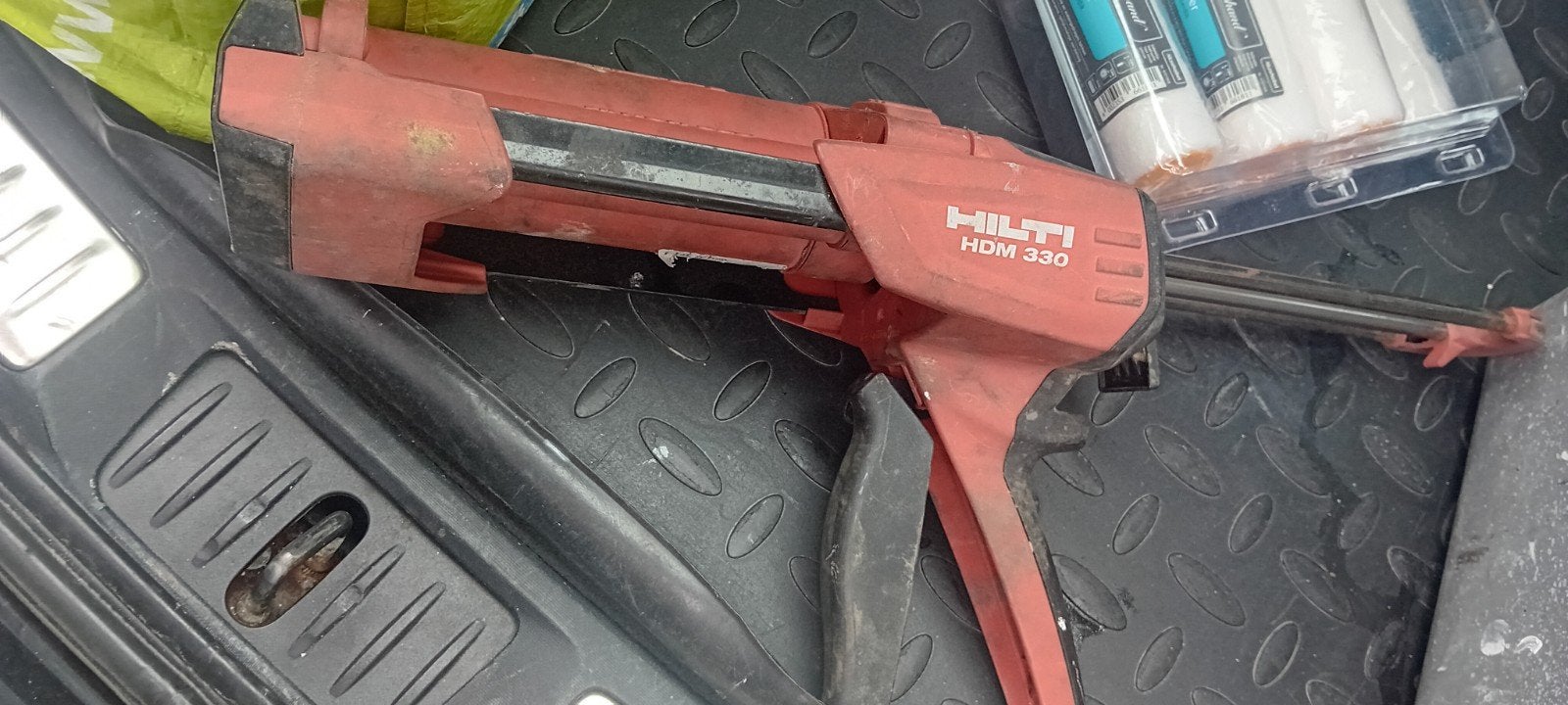 Hilti HDM 330 kitpistool, Ophalen of Verzenden, Gebruikt