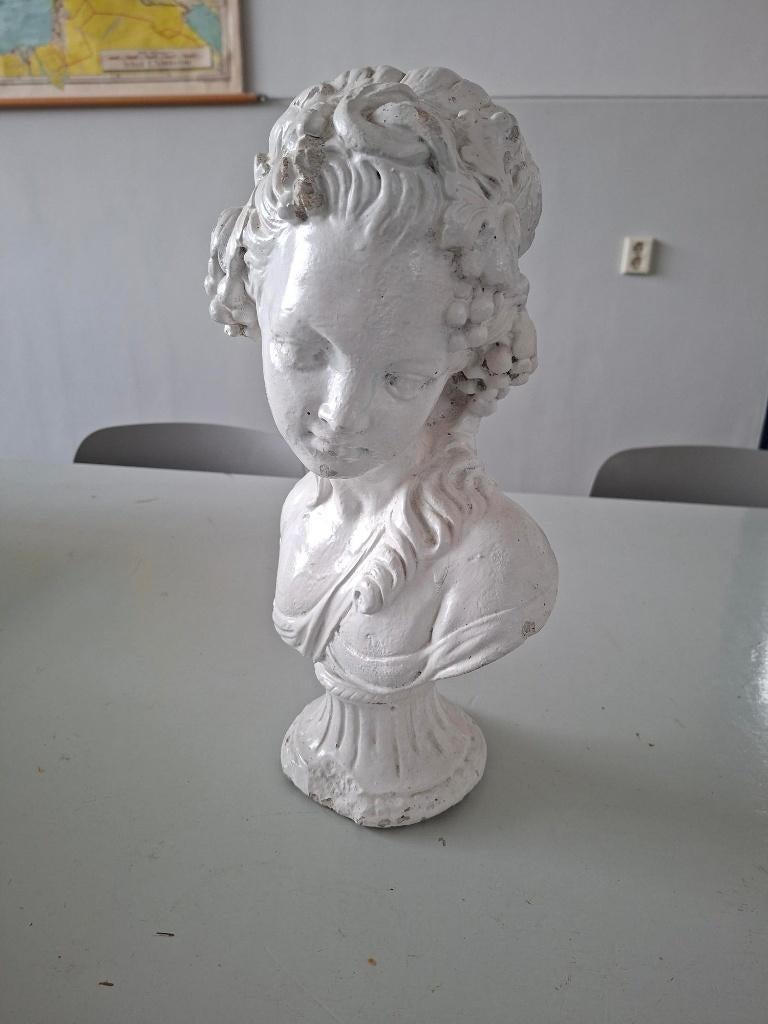 klassiek decoratief borstbeeld vrouw tuinbeeld beeld meisje, Ophalen of Verzenden, Gebruikt, Mens