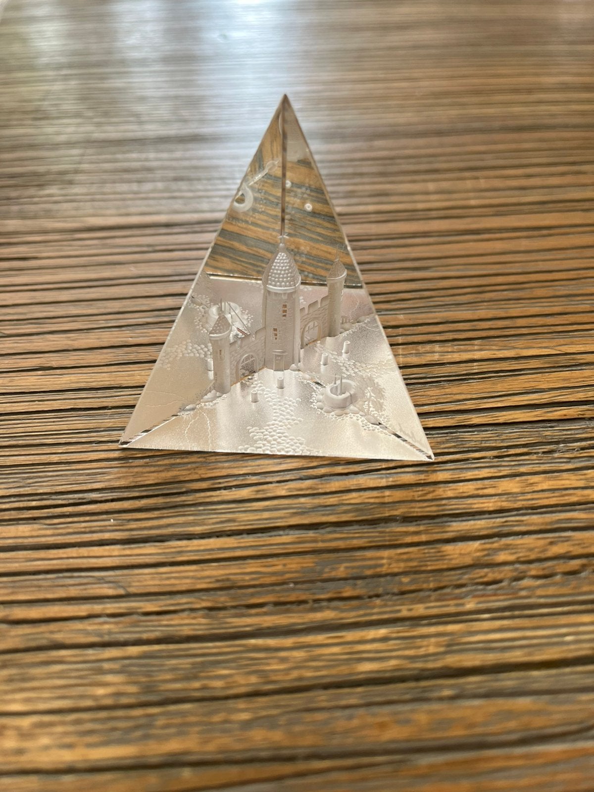 Steinbach kristallen Piramide met kasteel, Verzenden, Zo goed als nieuw, Religie