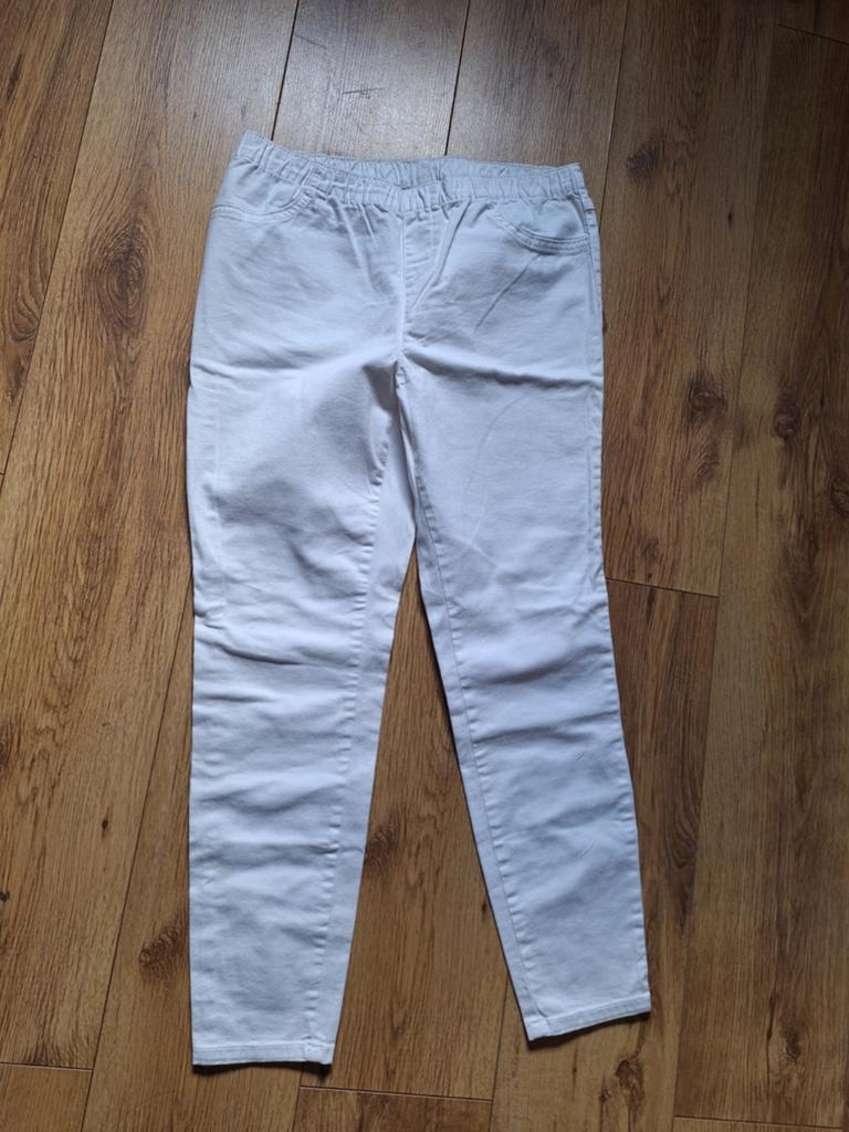 Nieuw  C&A  spijkerbroek  42 wit, Wit, Maat 42/44 (L), Nieuw, Ophalen of Verzenden